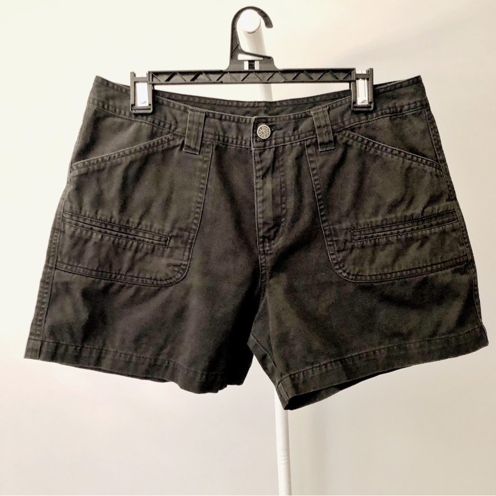 Danver Hayes High Rise Wide Leg Black Casual Shorts. Size: 12. XL.